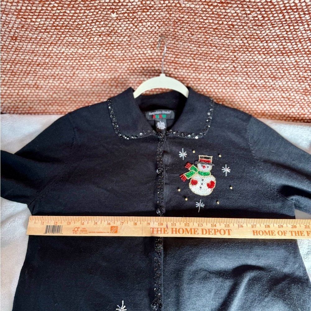Vintage Black Christmas Sequin and beaded Cardigan. - Picture 9 of 10